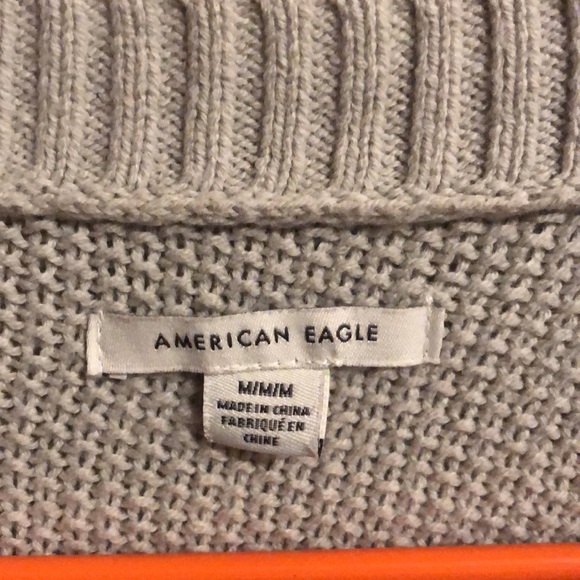 American eagle sweater - Picture 2 of 3